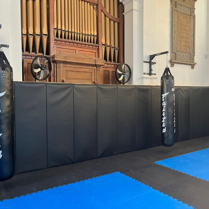 Custom-Fitting Wall Mats for Martial Arts and Gymnastics Activities